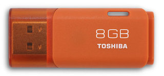 Флеш Диск Toshiba 8Gb TransMemory Hayabusa THNU08HAYORANG(BL5 USB2.0 оранжевый