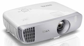 Проектор Benq W1110 DLP 2200Lm (1920x1080) 15000:1 ресурс лампы:3500часов 1xUSB typeA 2xHDMI 3.3кг