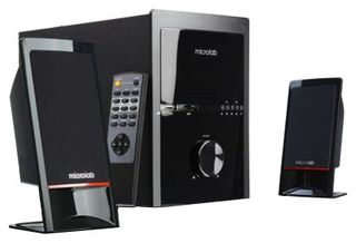 Колонки MICROLAB M700U black 2.1 (2x14W +Subwoofer 18W, USB, SD, дерево,ПДУ, FM)