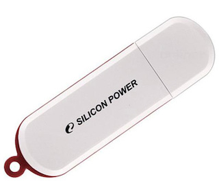 Флеш Диск USB 2.0 16Gb Silicon Power LuxMini 320 белый