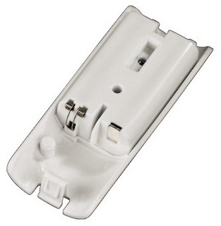 Батарея Hama зарядного устройства Fluxity для Nintendo Wii 700mAh белый (H-54601)