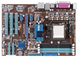 Материнская плата Asus M4A77TD Soc-AM3 AMD770 DDRIII ATX SATA AC'97 8ch LAN-Gbt +RaiD