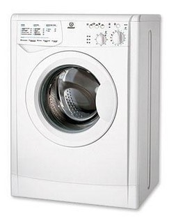 Стиральная машина Indesit WIUN 82 CSI