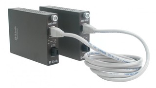 Трансивер D-Link 10/100BASE-TX to 100BASE-FX Single-mode Fiber, 20km, SC (DMC-920T)