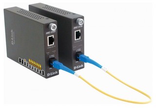 Трансивер D-Link 1000Base-T to 1000Base-LX (up to 15 km, SC) Single Fiber Bi-Direction (DMC-1910R)