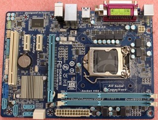Материнская плата GIGA-BYTE GA-B75M-D3V s1155 /iB75/ 2xDDR3, 1xPCI-E, VGA DVI, GbLAN, RAID,mATX