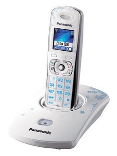 Р/Телефон Dect Panasonic KX-TG8301RU3 (белый, снежинки)