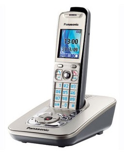 Р/Телефон Dect Panasonic KX-TG8421RUN (платиновый, автоответчик)