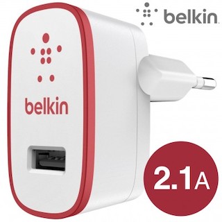 Зарядное устройство Belkin 2,1A красный (F8J052vfRED)