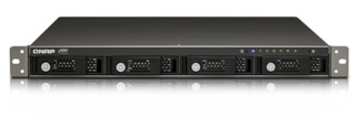 Сетевое хранилище Qnap (TS-420U) 4 отсека для жестких дисков в стоечном исполнении. Marvell 1,6 ГГц