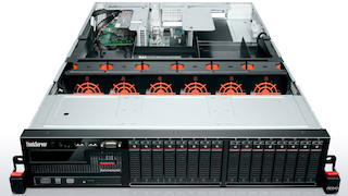 Сервер Lenovo RD640 Intel Xeon 2x E5-2650v2 2.2GHz 4x8Gb DDR3 DVD-RW Raid 710 2x800W (70AW0002RU)